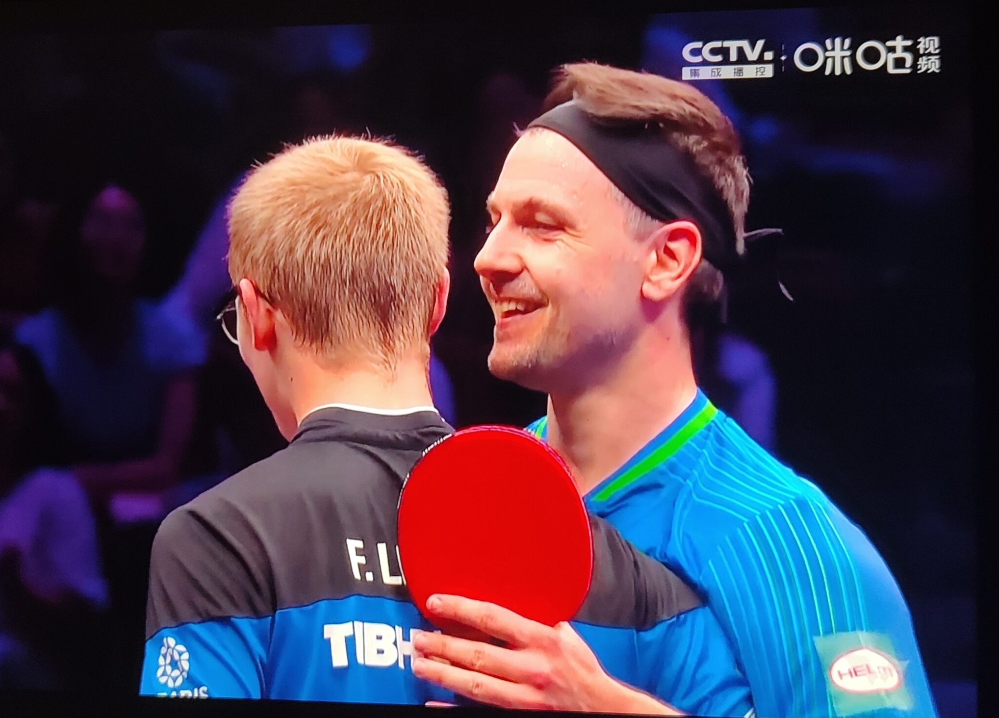 包含瑞典乒乓球队轻取奥地利乒乓球队，波尔惊艳世界的词条