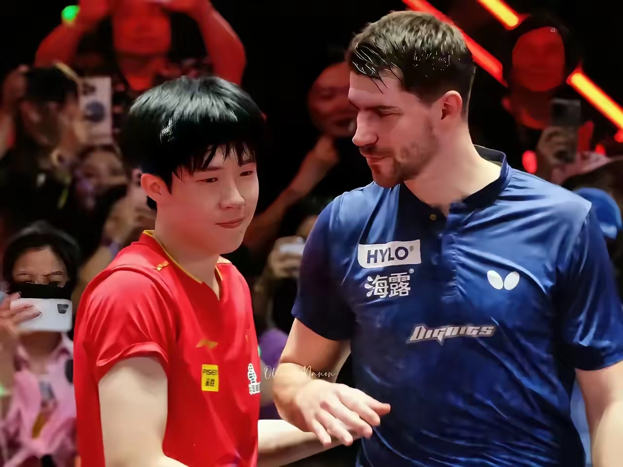 包含英国乒乓球队逆转日本乒乓球队，奥恰洛夫打破历史纪录的词条